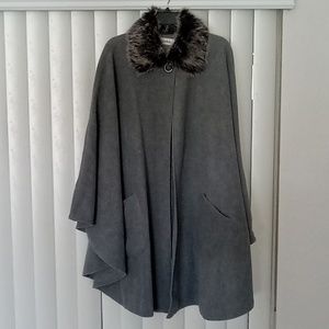 Women's  Cape